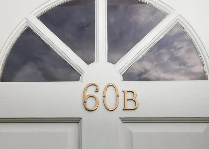 60B Castlegate